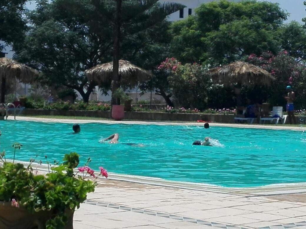 Magnifique Villa Duplex Au Bord De La Piscine Tétouan Eksteriør billede